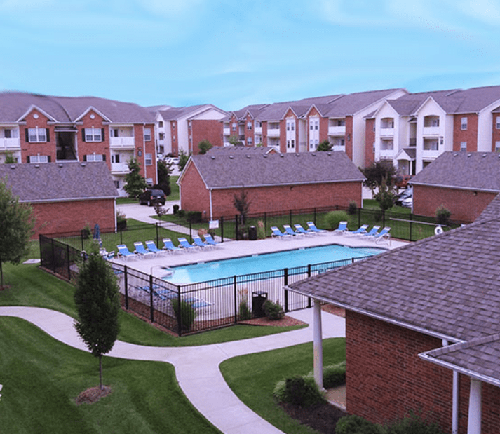 Deer Valley Apartments 817 E Green Meadows Dr Columbia, MO