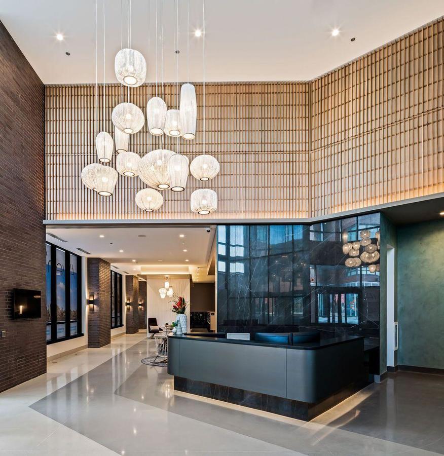 Avenir Apartments 730 N Milwaukee Chicago, IL Rentable