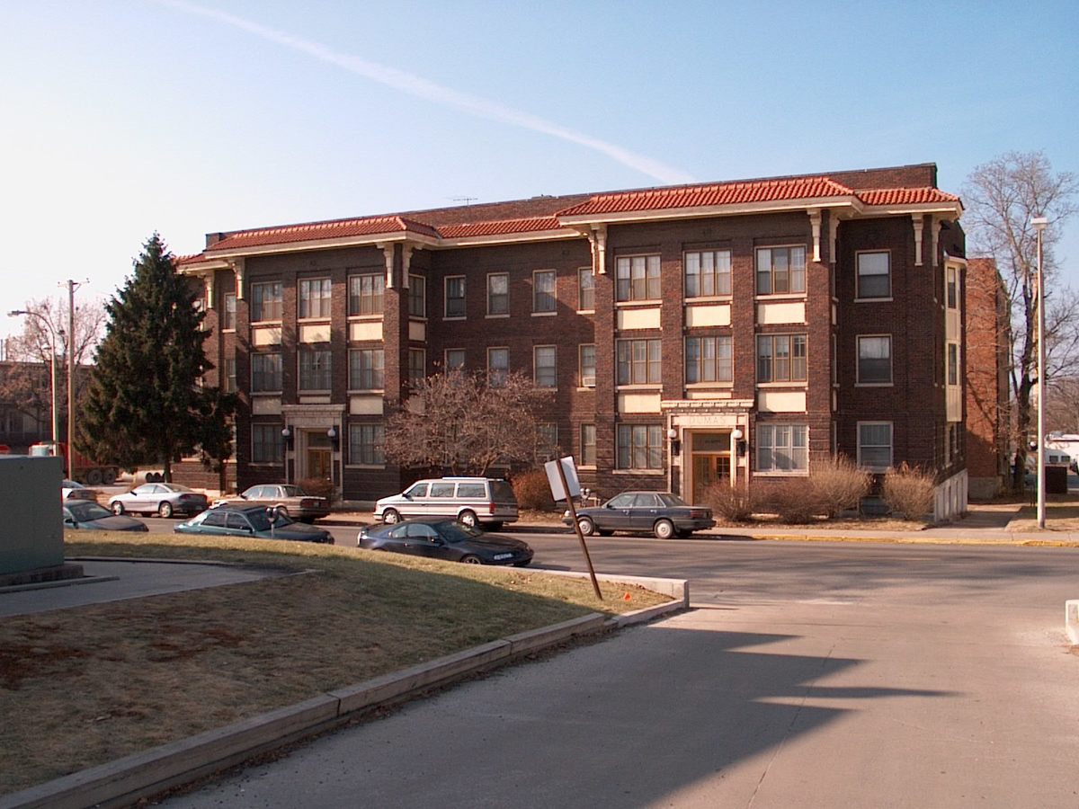 Dumas Building Apartments 413 Hitt St Columbia, MO