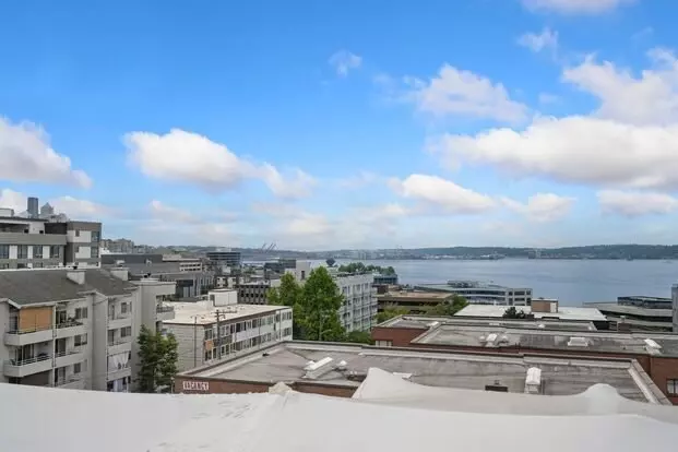 Modern Apartments In Queen Anne – Steps From Climate Pledge Arena! Apartment for rent in Seattle, WA
