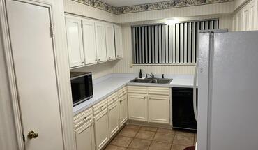 Wickersham Ln Apartment for rent in Houston, TX