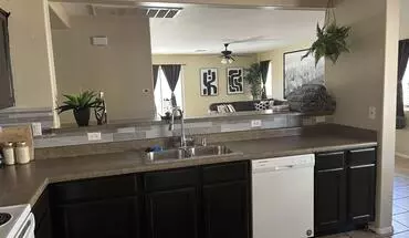 5 of 10 S Th Ave Apartment for rent in Phoenix, AZ