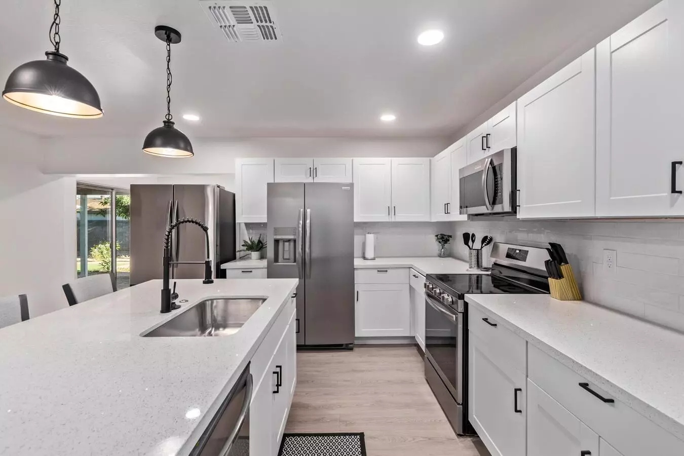 E Garnet Ave Apartment for rent in Mesa, AZ