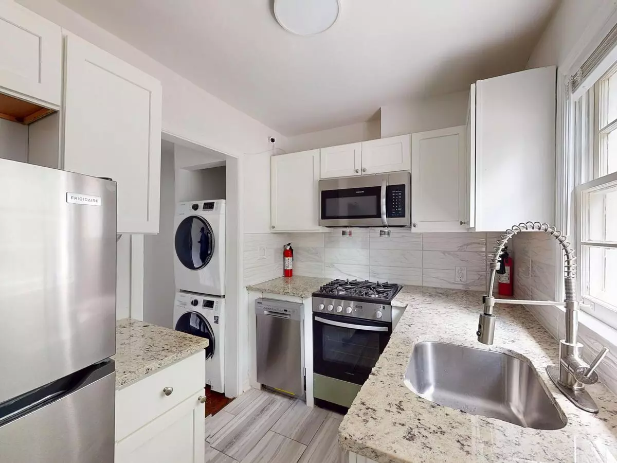 Temple Ave Apartment for rent in Atlanta, GA