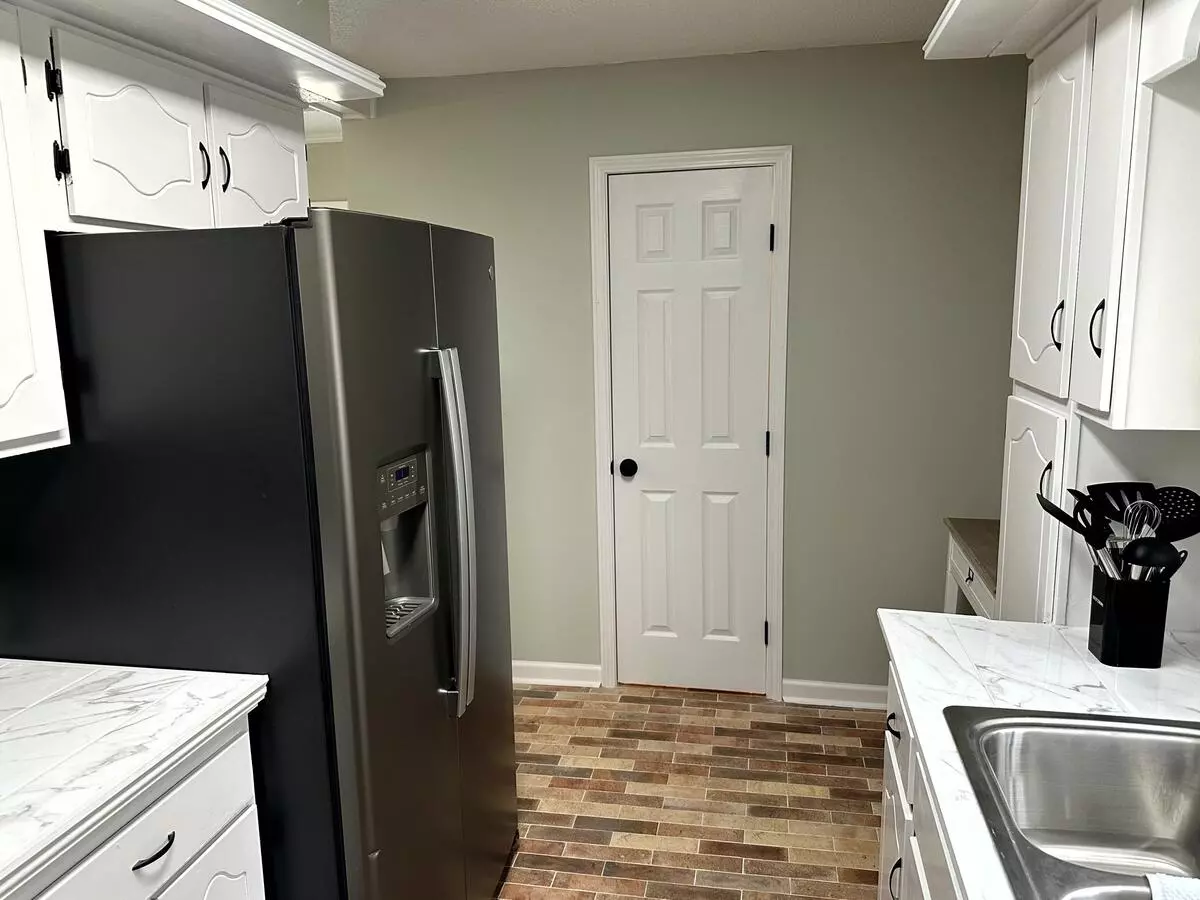 Hyde Park Dr Apartment for rent in Montgomery, AL