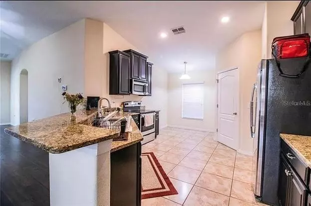 Magnolia Reserve Pl Apartment for rent in Wimauma, FL