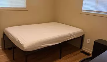 3 of 7 N Berwick Ave Apartment for rent in Indianapolis, IN