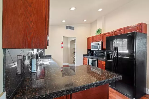 E Dewberry Ave Apartment for rent in Mesa, AZ