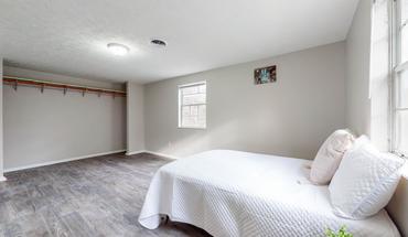 Cadiz Cir Apartment for rent in College Park, GA