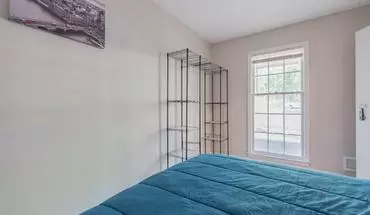 3 of 6 Glenview Dr Apartment for rent in Atlanta, GA