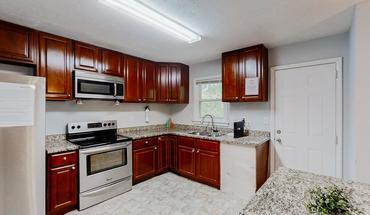 Emerald Lake Dr Apartment for rent in Decatur, GA