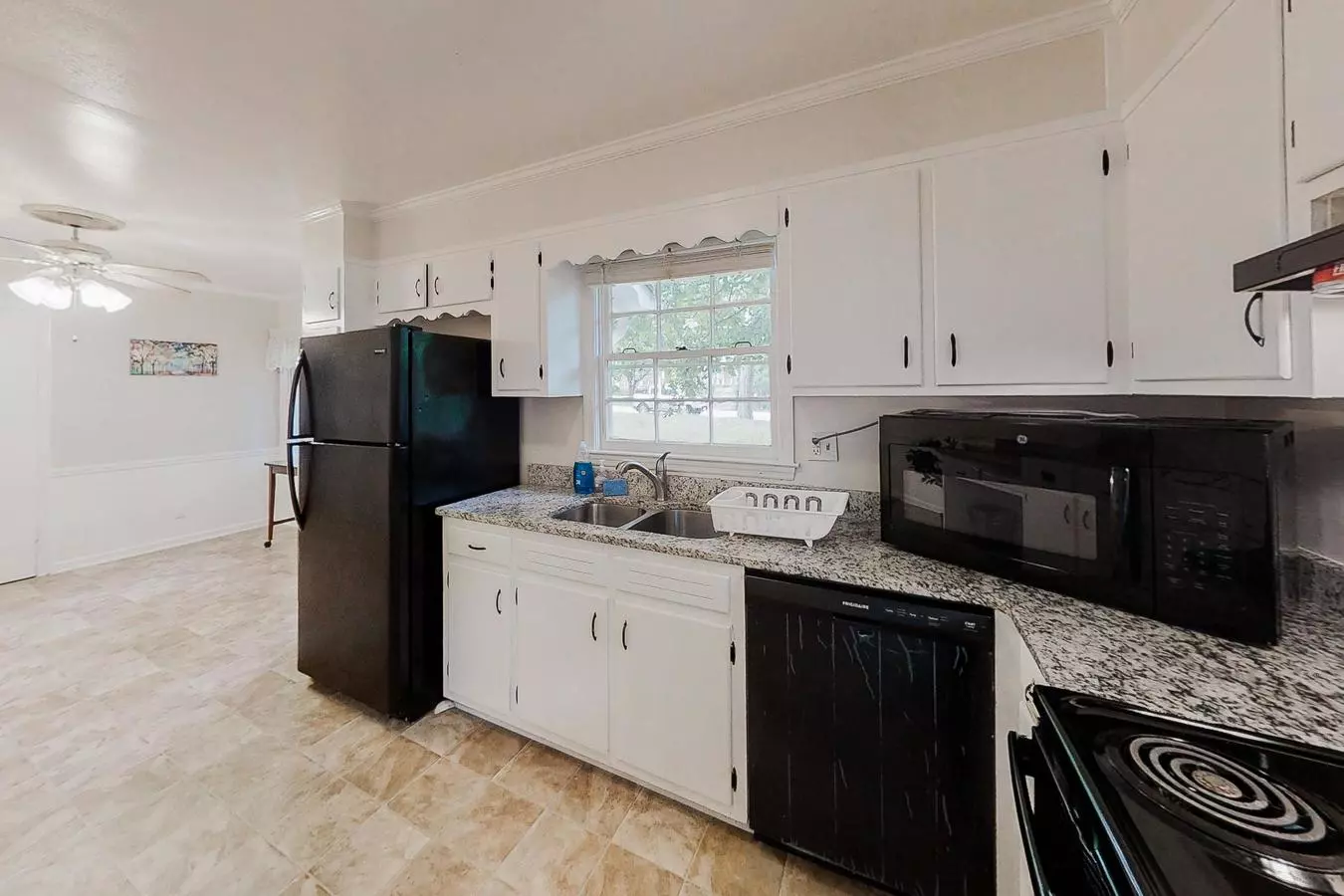 York Rd Apartment for rent in College Park, GA