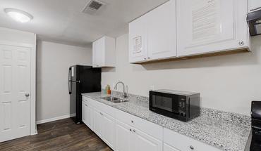 Bartlett Rd Apartment for rent in Forest Park, GA