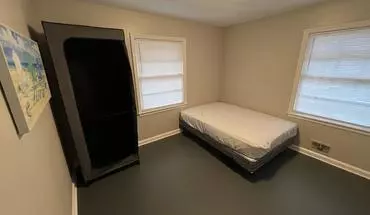 5 of 7 Riggs Dr Apartment for rent in East Point, GA