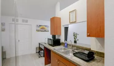 5 of 34 E Mohawk Ave Apartment for rent in Tampa, FL