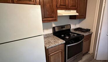 E Burns Ct Apartment for rent in Marietta, GA