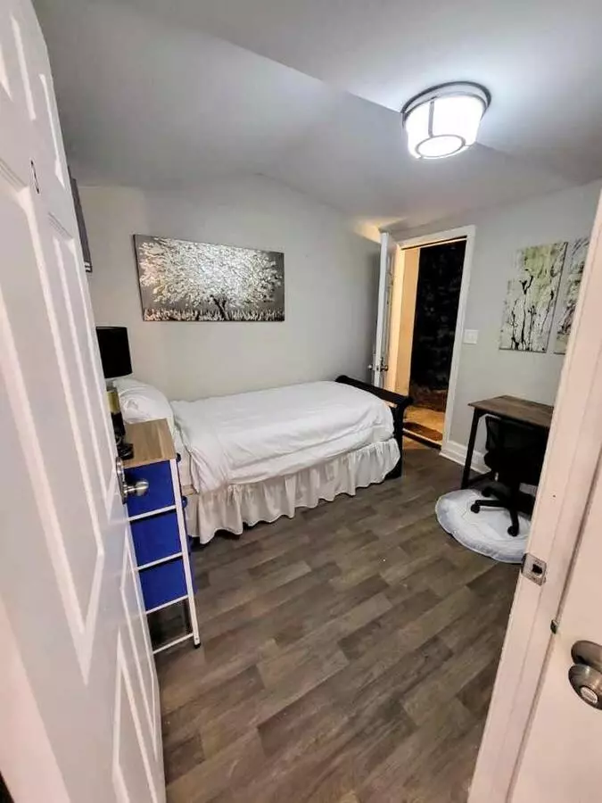 Mcdaniel St SW Apartment for rent in Atlanta, GA