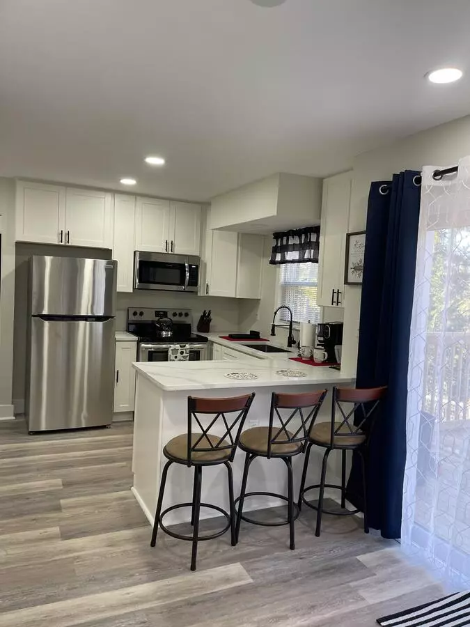 Mount Vernon Dr Apartment for rent in East Point, GA