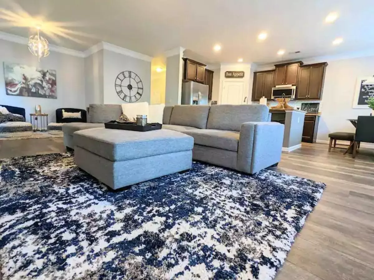 Ivy Manor Dr NW Apartment for rent in Marietta, GA