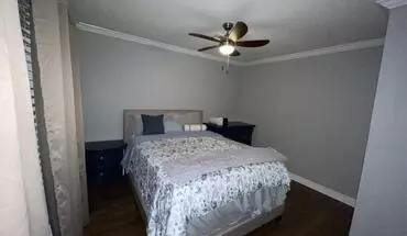 5 of 16 Stirling Ave Apartment for rent in Dallas, TX