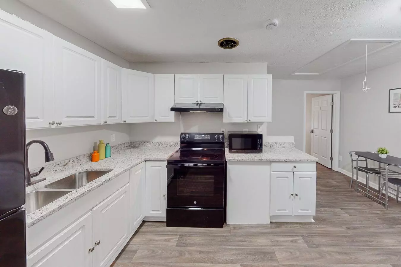 Robert E Lee Pkwy Apartment for rent in Jonesboro, GA