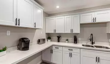 3 of 12 E Avalon St Apartment for rent in Mesa, AZ