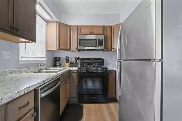 N Lake Dr Apartment for rent in Jonesboro, GA