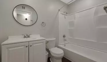 4 of 29 W Orangewood Ave Apartment for rent in Phoenix, AZ