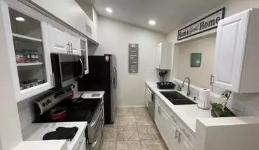 2 of 19 W Meadow Dr Apartment for rent in Phoenix, AZ