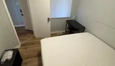3 of 9 S Keystone Ave Apartment for rent in Indianapolis, IN