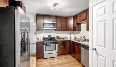 2 of 20 S Hanover St Apartment for rent in Baltimore, MD