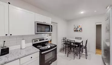 3 of 18 Cascade Ave SW Apartment for rent in Atlanta, GA