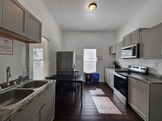 Willie Mays Pkwy Apartment for rent in Orlando, FL