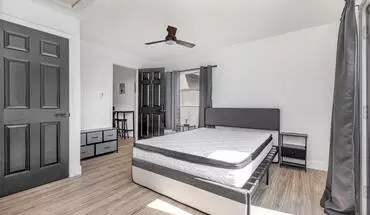 5 of 23 Tarpon Ave Apartment for rent in Sarasota, FL
