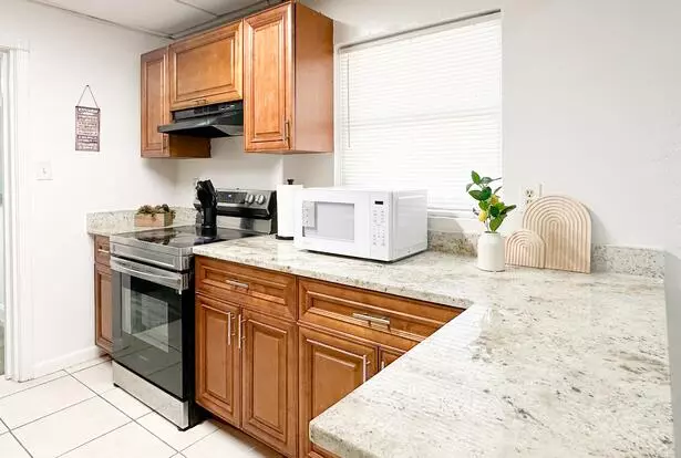N Edison Ave Apartment for rent in Tampa, FL
