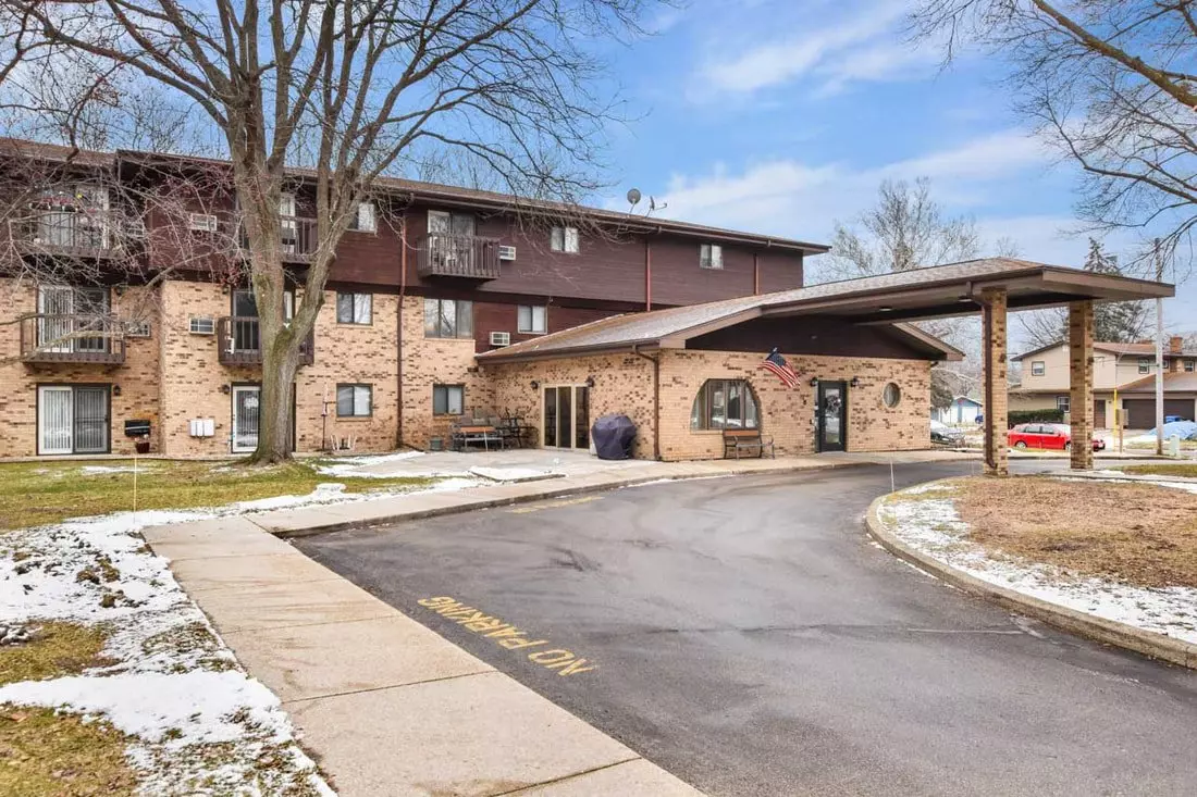 PHEASANT BRANCH SENIOR APARTMENTS (55 & Older) Apartment for rent in Middleton, WI