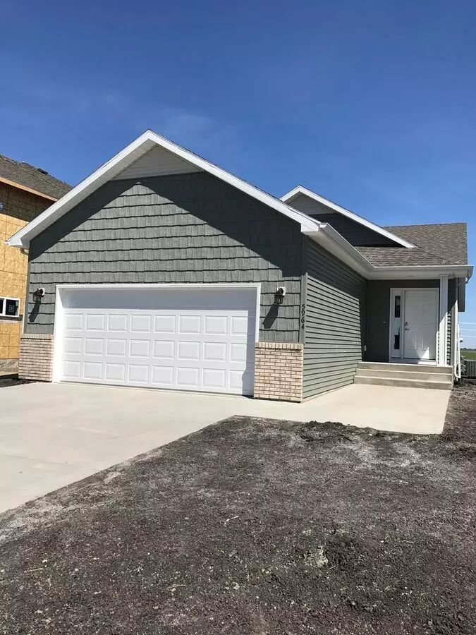 4 Bed 3 Bath Single Family Home House for rent in Fargo, ND