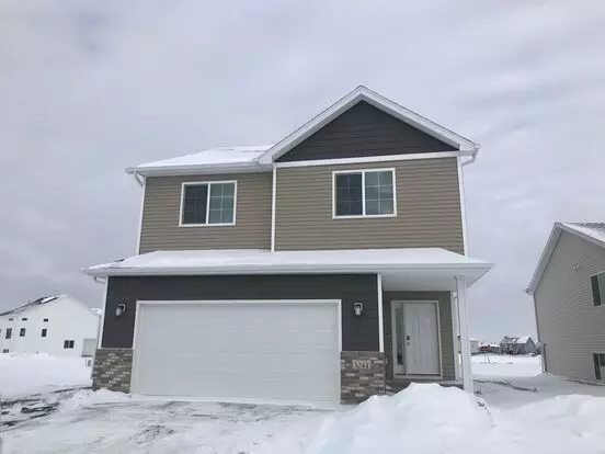 1044 46th Ave S Apartment for rent in Moorhead, MN