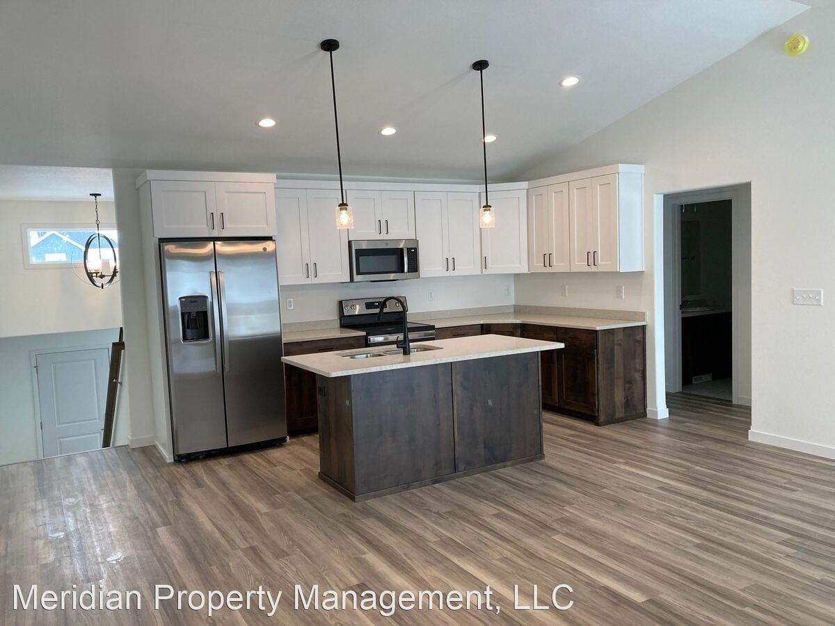 309 A Torontos Ct Hillsboro, ND House for Rent Rentable