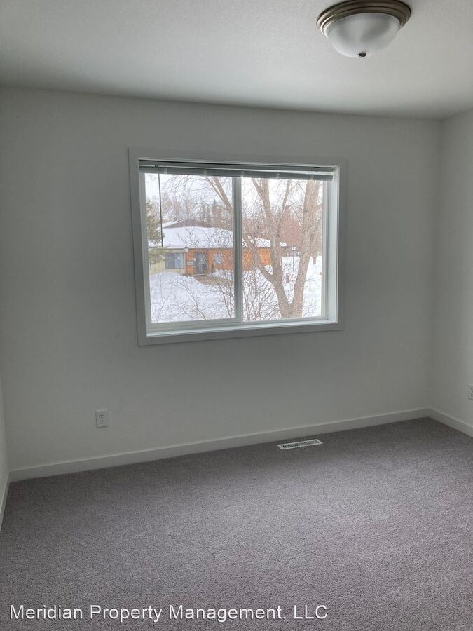 309 B Torontos Ct Hillsboro, ND House for Rent Rentable