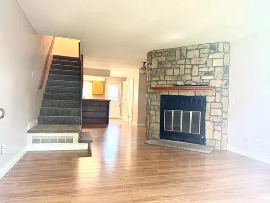 Beautiful Victoria Village Townhomes! Apartment for rent in Colorado Springs, CO Beautiful Victoria Village Townhomes! Apartment for rent in Colorado Springs, CO