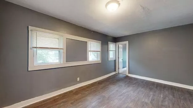 3889 W.33rd Apartment for rent in Cleveland, OH