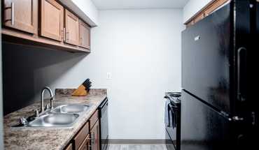 Huntley Ridge Apartment for rent in Topeka, KS