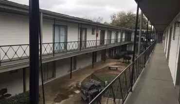 3 of 10 4821 Gaston Ave Apartment for rent in Dallas, TX