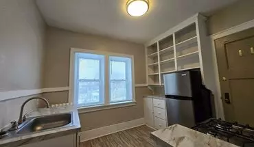 5 of 36 970 Strathmore Apartment for rent in Rochester, NY