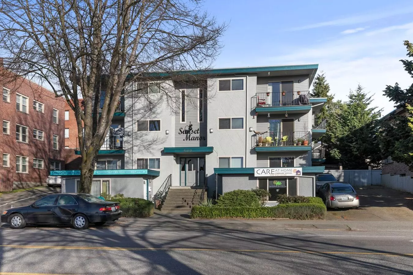 Sunset Manor Apartment for rent in Seattle, WA