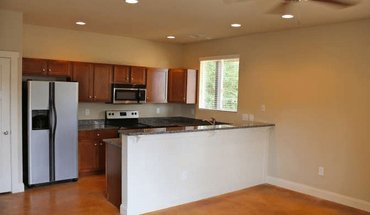 5 of 7 Cityview Apartment for rent in Athens, GA