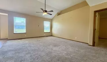 5 of 27 2301 Magnolia Dr House for rent in Leavenworth, KS