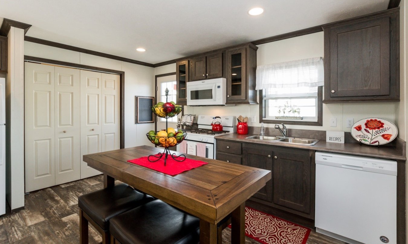 Oxford Commons Apartments 117 Hurley Road Oxford, CT