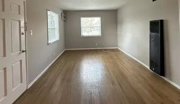 3 of 12 12928 Burbank Blvd Apartment for rent in Sherman Oaks, CA